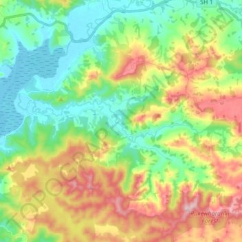 Utakura River topographic map, elevation, terrain